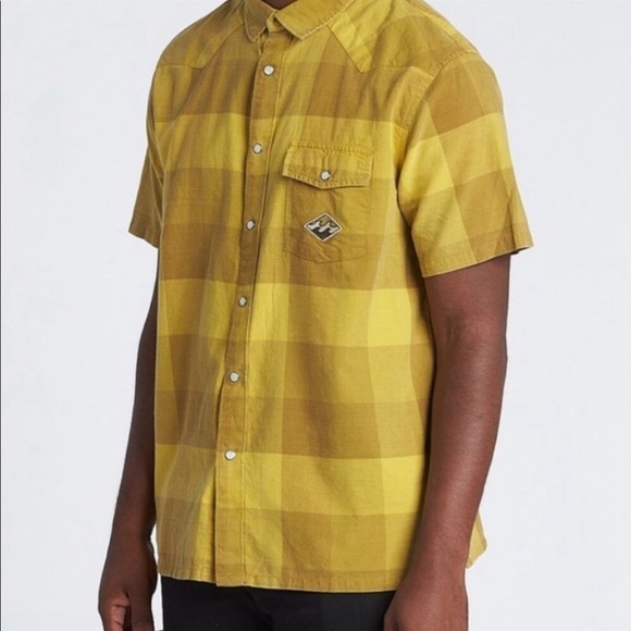 BILLABONG- 4 DOORS Men’s button up short sleeve collared shirt - Picture 3 of 11